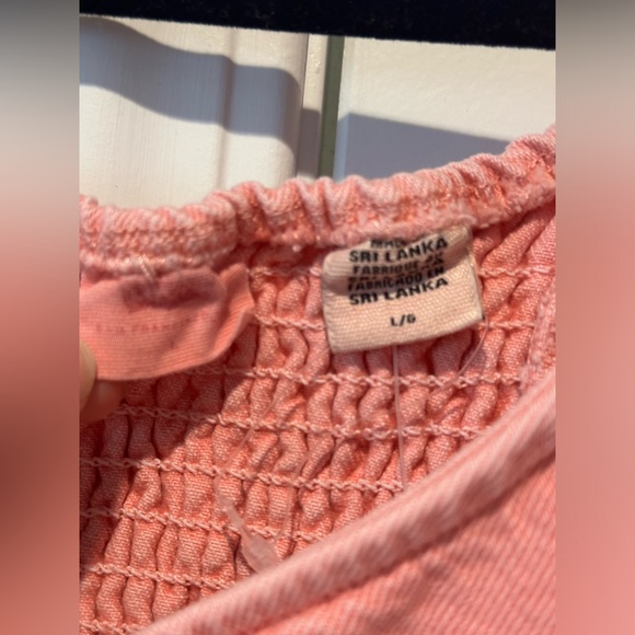 NWOT: Levi’s pink denim crop top🌸💗 - Picture 9 of 9